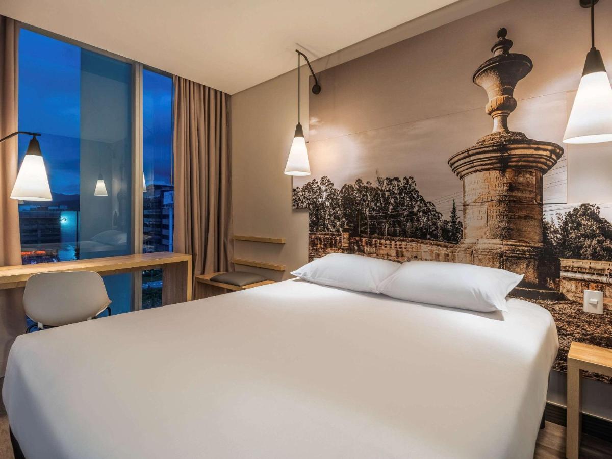 Ibis Chia Hotel ภายนอก รูปภาพ