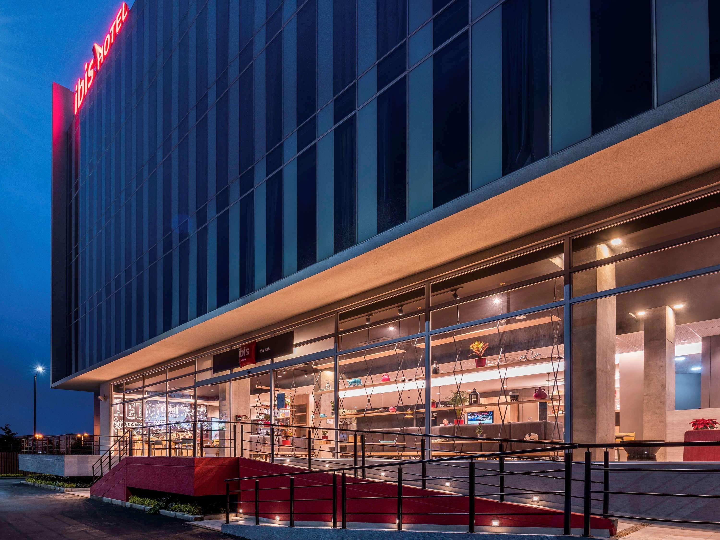 Ibis Chia Hotel ภายนอก รูปภาพ
