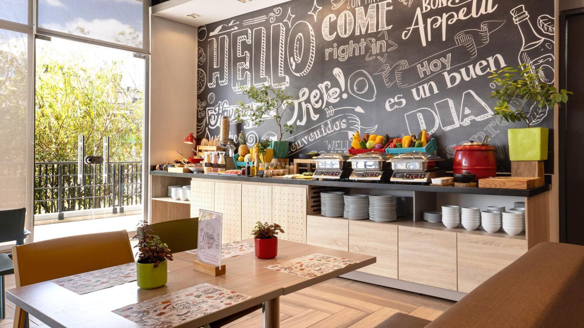 Ibis Chia Hotel ภายนอก รูปภาพ